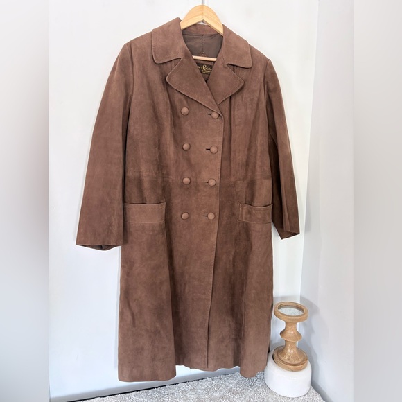 Vintage Jackets & Blazers - Vintage HERRERO Y RODERO Suede Leather Long Coat Button Sz L 60s 70s Barcelona